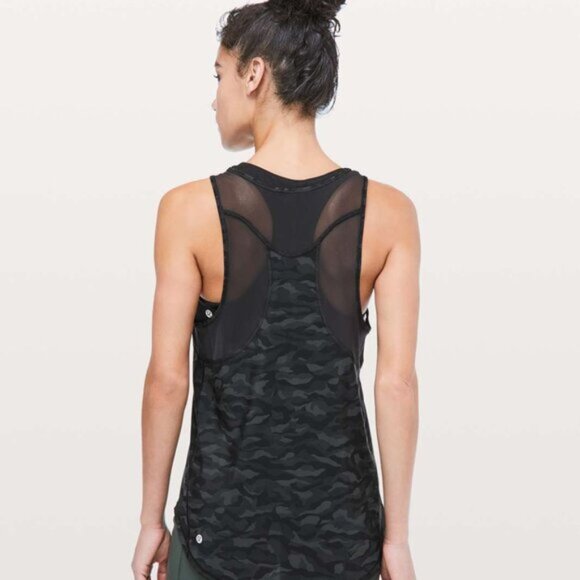 Lululemon Sculpt Tank - Picture 2 of 4